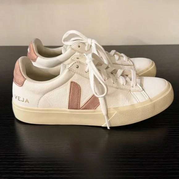 Veja Campo Sneakers - Extra White Babe - Picture 7 of 16